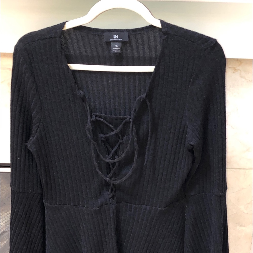 Cute & lightweight top by I.N. San Francisco! NWT!